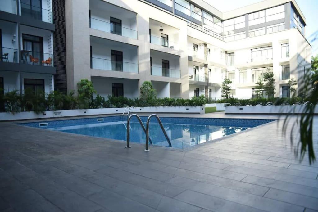 Pool View Apartment @Embassy Gardens Accra Eksteriør billede